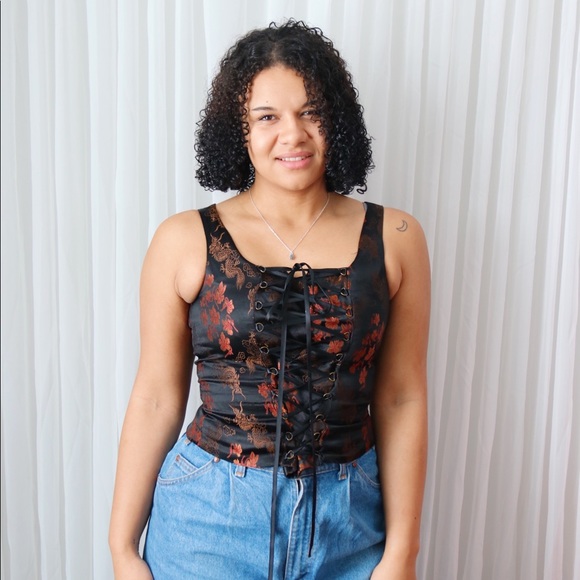 90’s Corset Style Lace-Up Tank - Picture 5 of 8